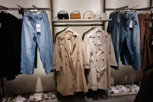Laundry tips for preventing colour fading and maintaining bright clothes